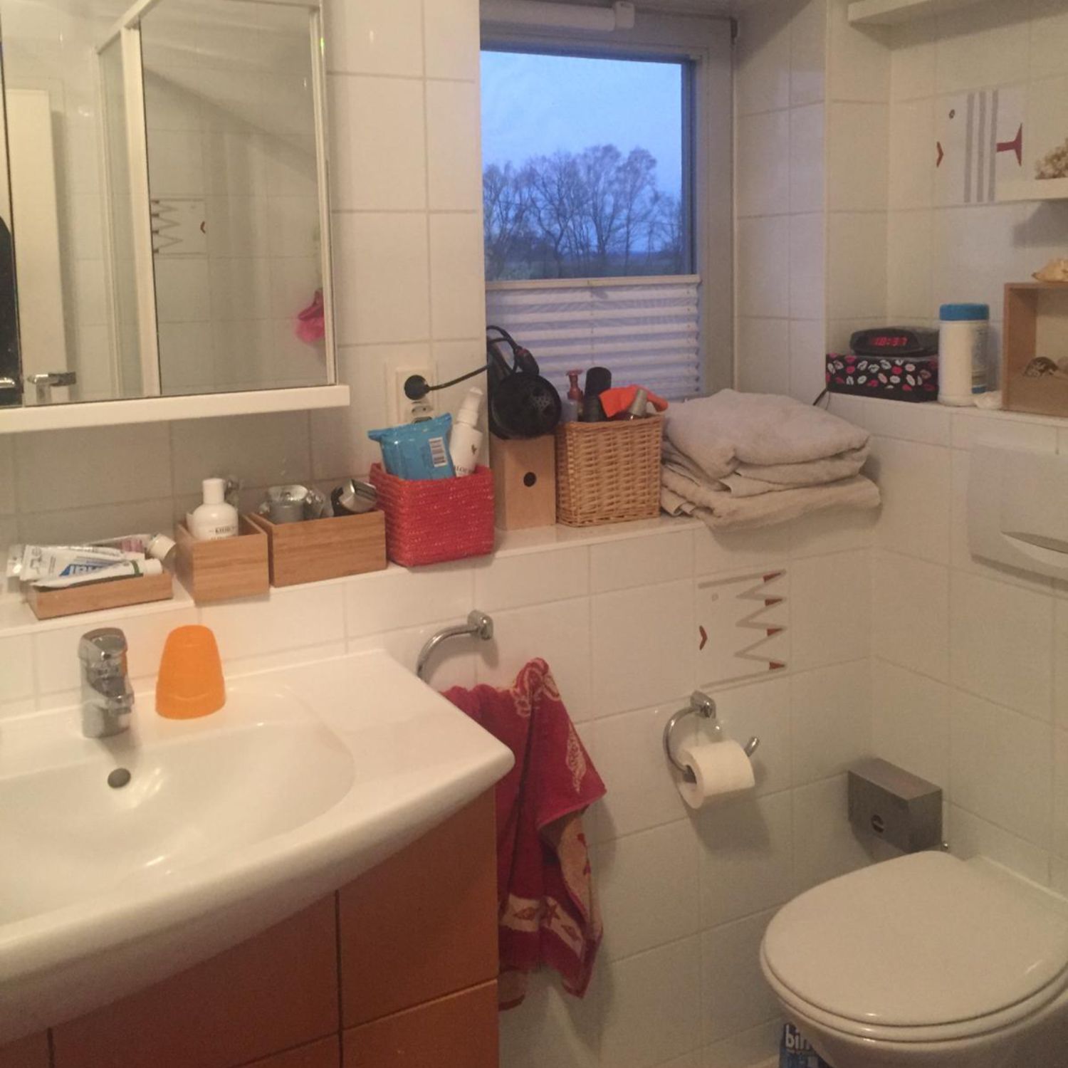 Badsanierung München – Bad im Ausgangszustand Badsanierung München – Badezimmer vor der Renovierung