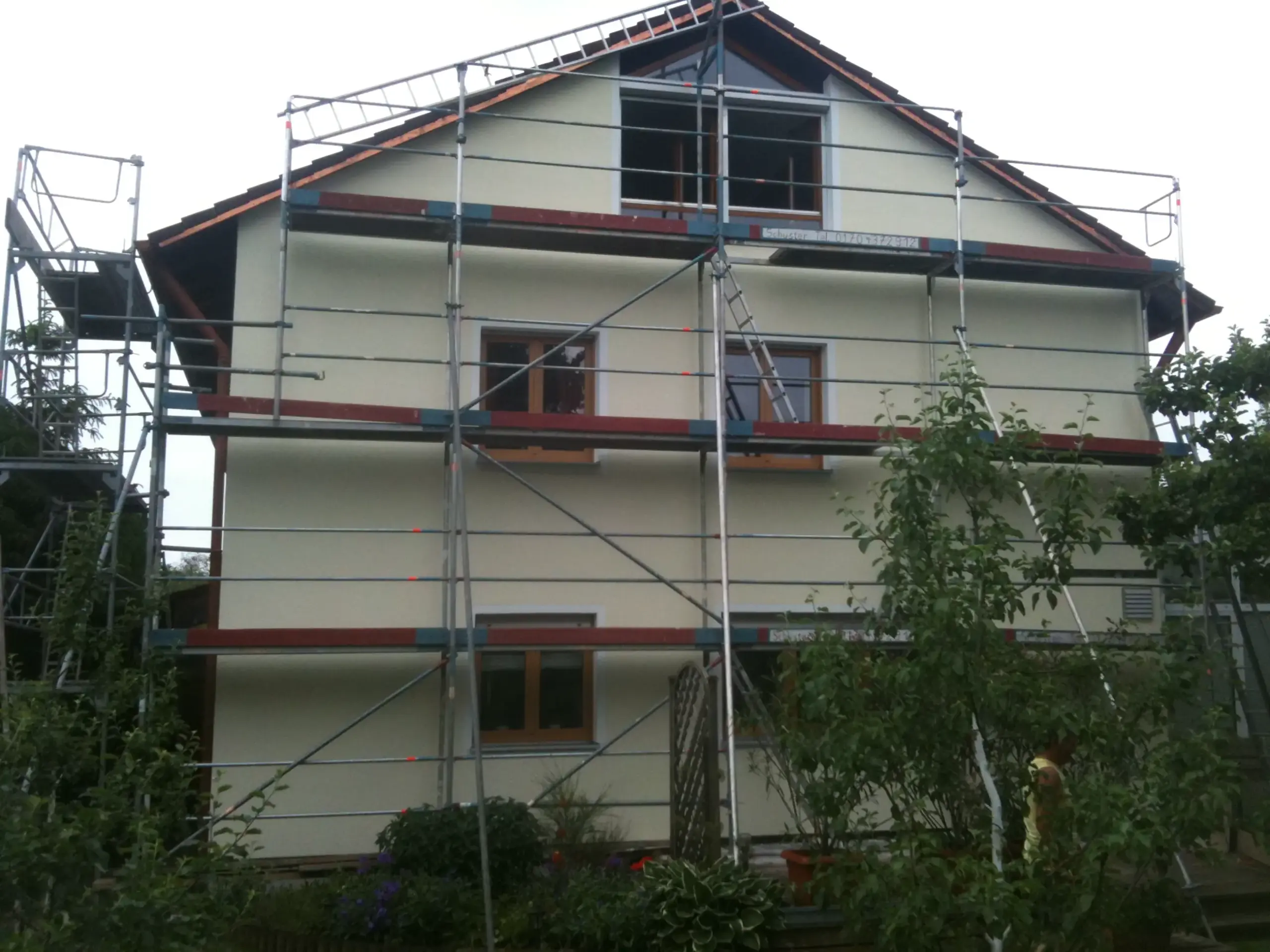 Fassadensanierung München – frisch sanierte Außenfassade